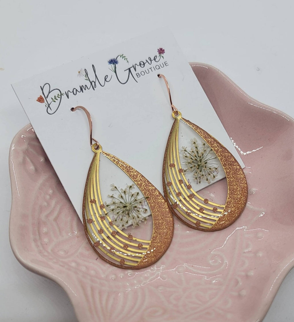 Handmade beautiful real pressed queen annes lace earrings | floral nature jewelry |