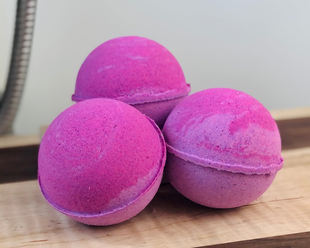 Berries & Cream Bath Bomb